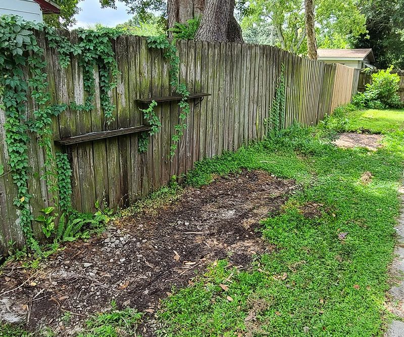 fence junk